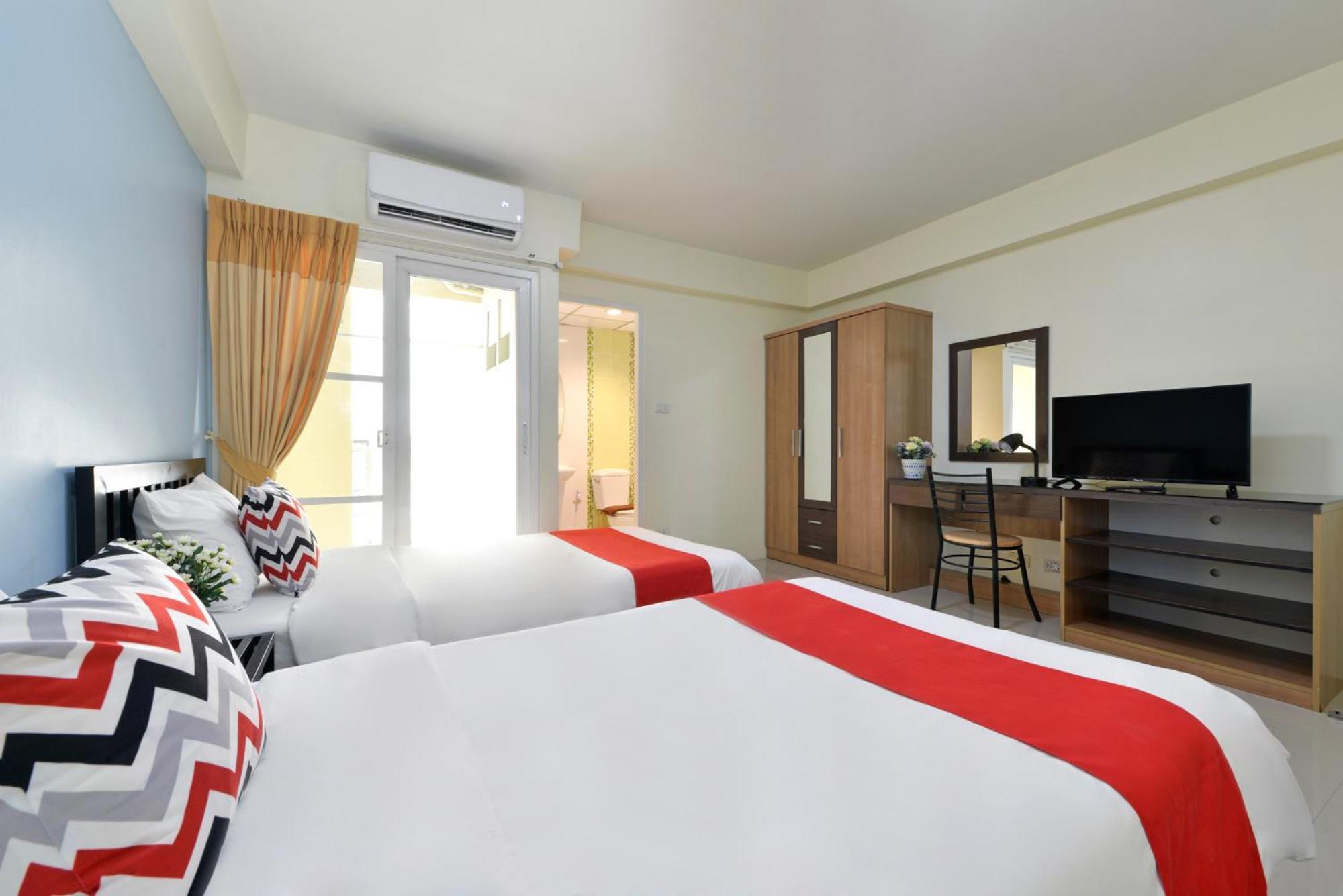 Salin Home Hotel Ramkhamhaeng Banguecoque Exterior foto