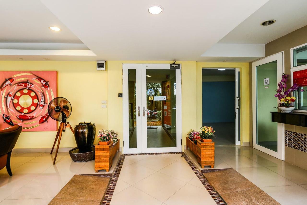 Salin Home Hotel Ramkhamhaeng Banguecoque Exterior foto
