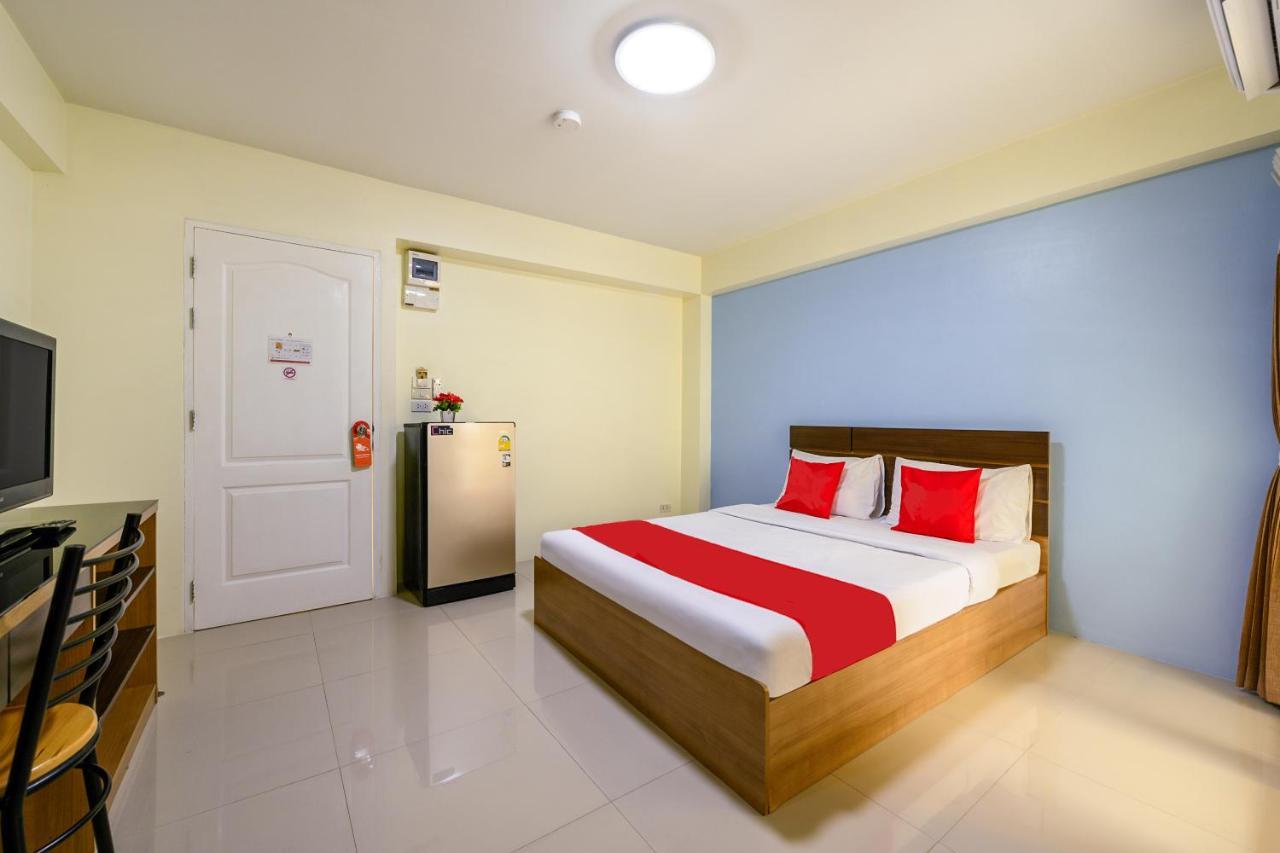 Salin Home Hotel Ramkhamhaeng Banguecoque Exterior foto